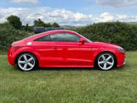 AUDI TT