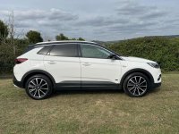 VAUXHALL GRANDLAND X