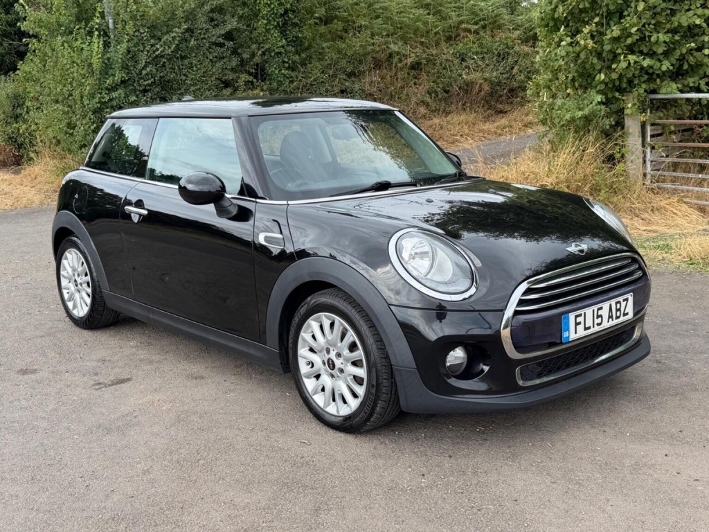2014 MINI HATCH