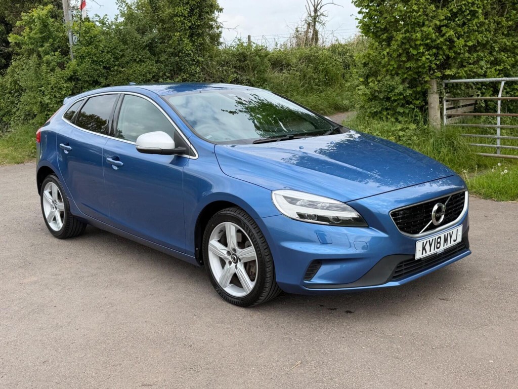2018 Volvo V40